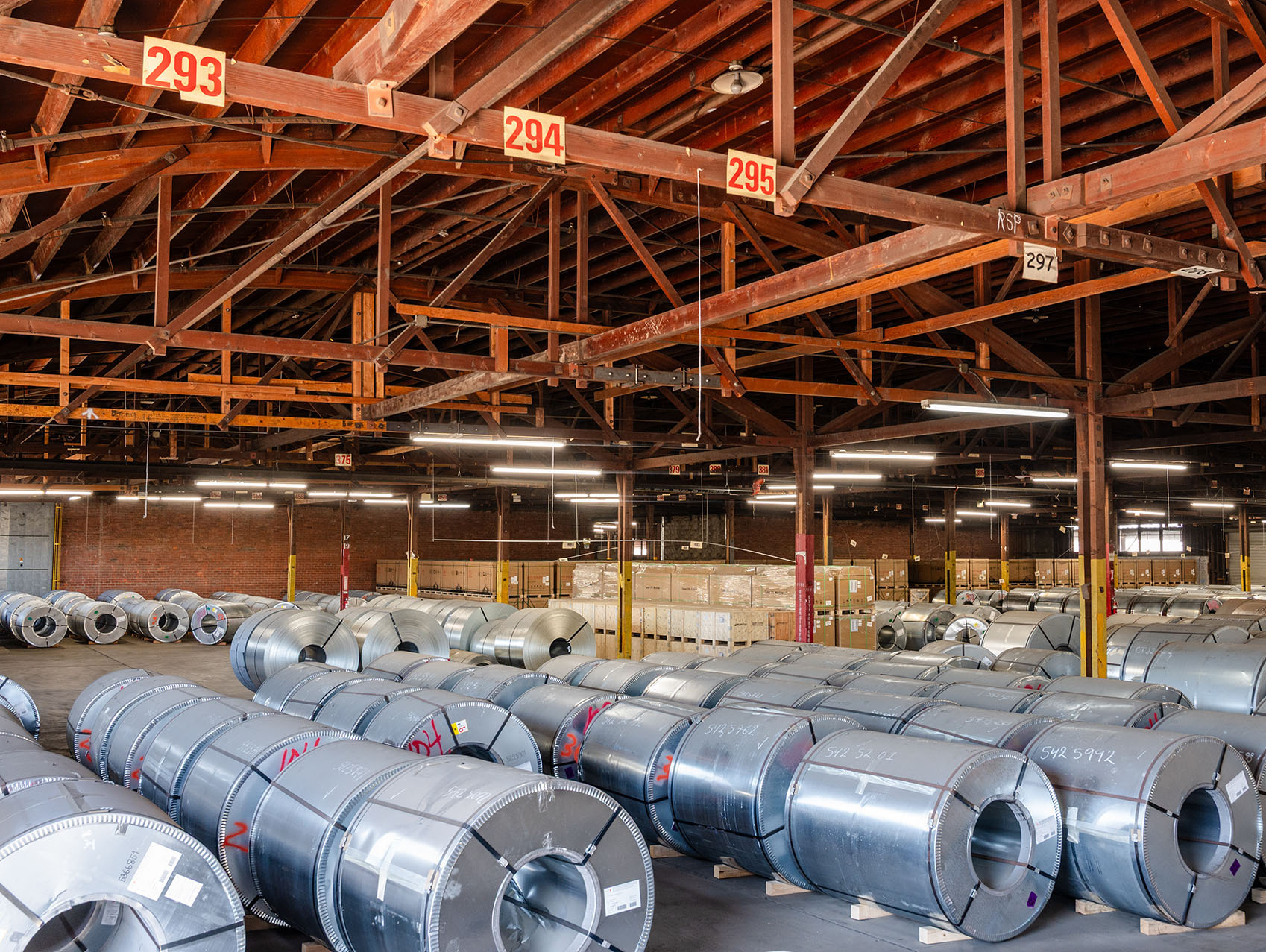 Port of LA and LB Warehousing